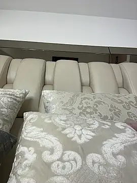 ALISSON FOXXX1 online show from 03-25-26, 10:49