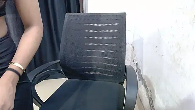 sexy vani1 online show from 06-16-26, 04:59