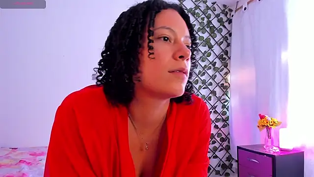 Snapshot of cailynhot chatting on 06-21-26, 09:50 cailynhot online show from 06-21-26, 09:50