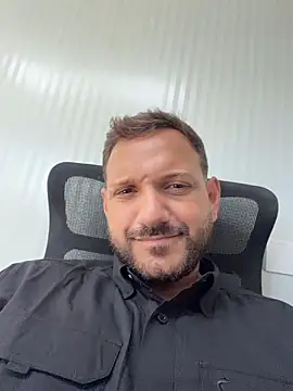 JonJ0 online show from 02-16-26, 05:53