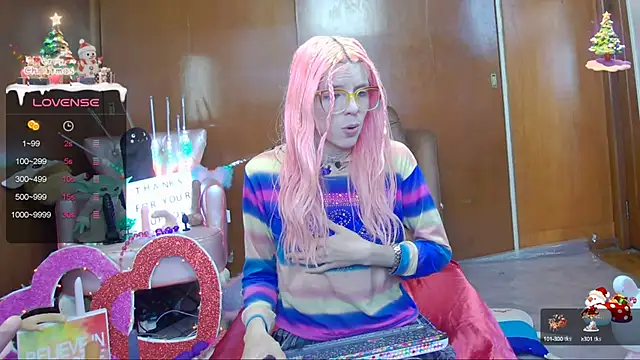 Snapshot of Skinygirl chatting on 01-13-25, 11:06 Skinygirl online show from 01-13-25, 11:06