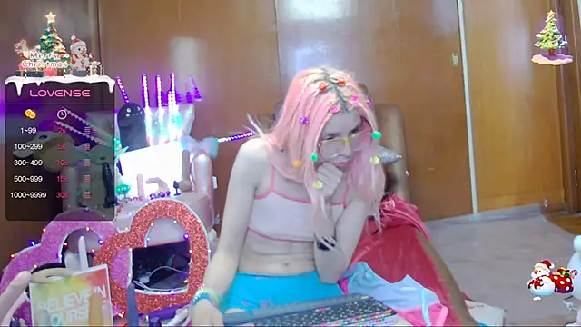 Skinygirl online show from 01-24-25, 03:54