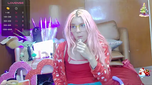 Snapshot of Skinygirl chatting on 01-26-25, 02:14 Skinygirl online show from 01-26-25, 02:14