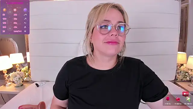 Charlotte93  online show from 02-08-25, 05:50