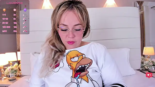 Charlotte93  online show from 03-11-25, 11:44