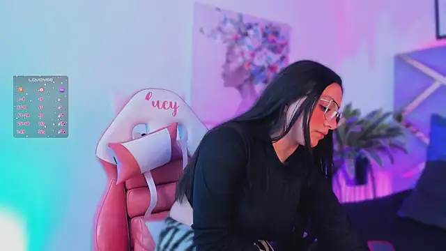 lucy neil online show from 11-02-25, 02:36