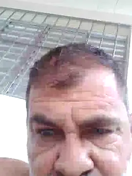 Peludo173317 online show from 09-30-25, 06:24