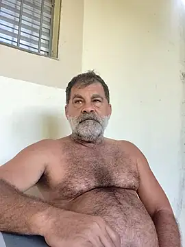 Peludo173317 online show from 04-06-26, 06:31