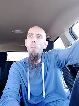 JohnnyFaster online show from 09-28-25, 02:44