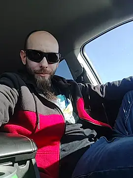 JohnnyFaster online show from 02-08-26, 04:32