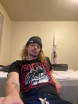 Snapshot of trippyski chatting on 02-06-25, 06:29 trippyski online show from 02-06-25, 06:29