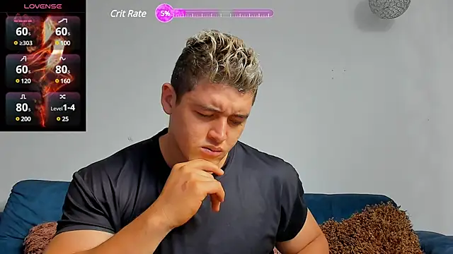 Snapshot of Leonsmoron chatting on 02-13-25, 12:00 Leonsmoron online show from 02-13-25, 12:00