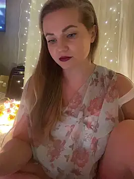 Snapshot of Lady__Maria chatting on 12-22-24, 07:31 Lady Maria online show from 12-22-24, 07:31