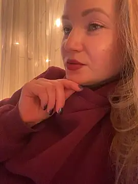 Snapshot of Lady__Maria chatting on 02-11-25, 06:44 Lady Maria online show from 02-11-25, 06:44