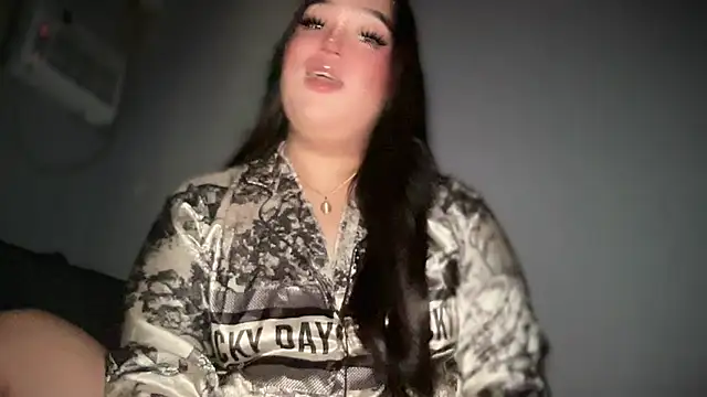 Snapshot of MissCataleyaxxx chatting on 01-09-26, 05:04 MissCataleyaxxx online show from 01-09-26, 05:04