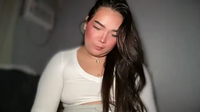 Snapshot of MissCataleyaxxx chatting on 02-03-26, 02:53 MissCataleyaxxx online show from 02-03-26, 02:53