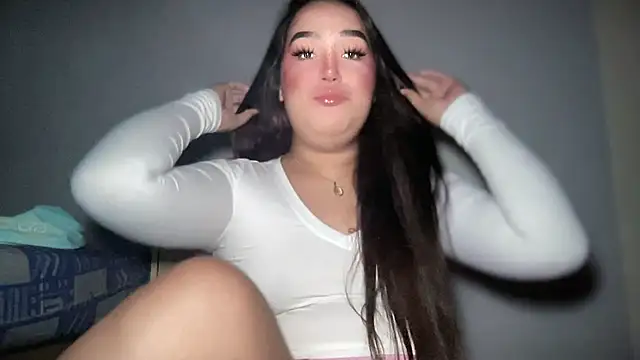 Snapshot of MissCataleyaxxx chatting on 02-28-26, 02:12 MissCataleyaxxx online show from 02-28-26, 02:12