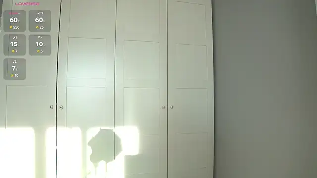 -JuicyMolly- online show from 10-01-25, 01:39