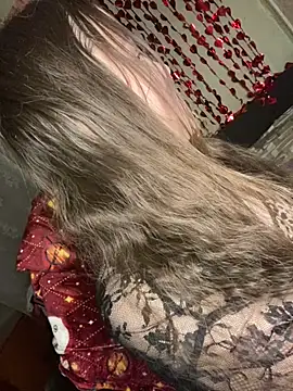 Var Kiss online show from 02-21-26, 01:56