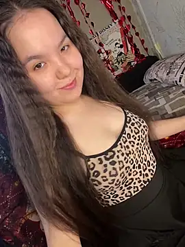 Var Kiss online show from 04-12-26, 05:45