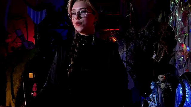 Scarlett Wanner online show from 01-05-25, 07:49