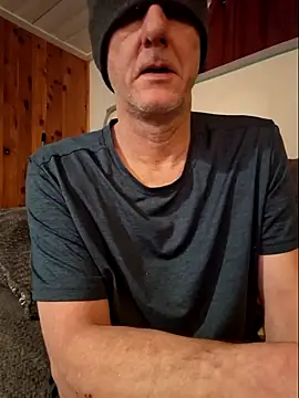 Snapshot of Wanking_Wiggiler chatting on 01-27-25, 05:48 Wanking Wiggiler online show from 01-27-25, 05:48