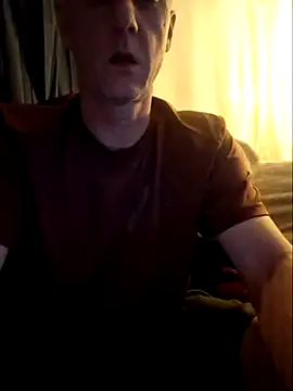 Snapshot of Wanking_Wiggiler chatting on 10-11-25, 06:45 Wanking Wiggiler online show from 10-11-25, 06:45