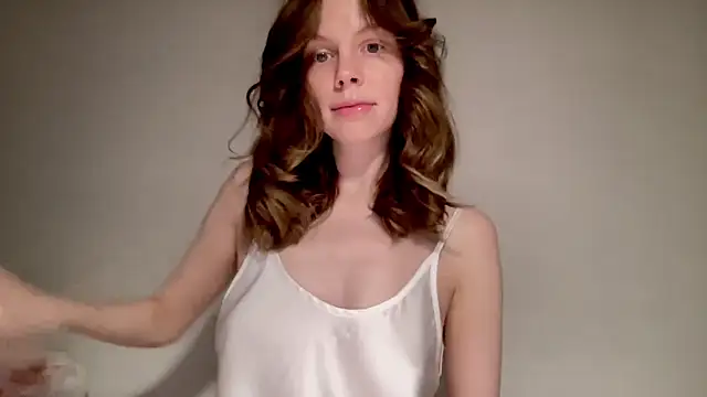 Snapshot of Nikki_Mimimi chatting on 12-14-24, 01:16 Nikki Mimimi online show from 12-14-24, 01:16