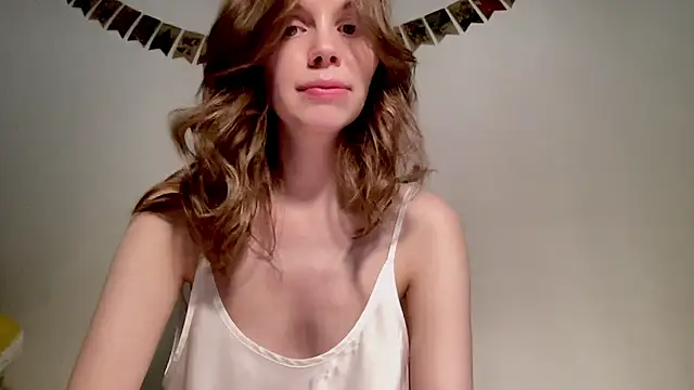 Snapshot of Nikki_Mimimi chatting on 01-18-25, 01:29 Nikki Mimimi online show from 01-18-25, 01:29