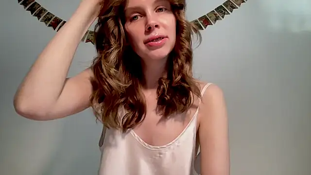 Snapshot of Nikki_Mimimi chatting on 02-07-25, 10:19 Nikki Mimimi online show from 02-07-25, 10:19