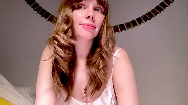 Nikki Mimimi online show from 12-18-25, 10:10