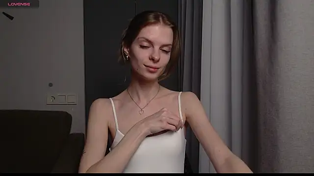 Snapshot of ly_lydia chatting on 01-26-25, 03:38 ly lydia online show from 01-26-25, 03:38