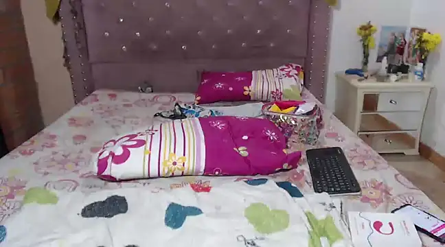 isabelle adj online show from 02-14-25, 08:10