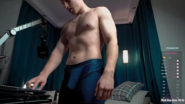 Snapshot of VIktorSecret chatting on 03-14-26, 05:02 VIktorSecret online show from 03-14-26, 05:02