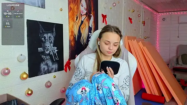 Snapshot of Misss_Vikk chatting on 02-07-26, 11:25 Misss Vikk online show from 02-07-26, 11:25