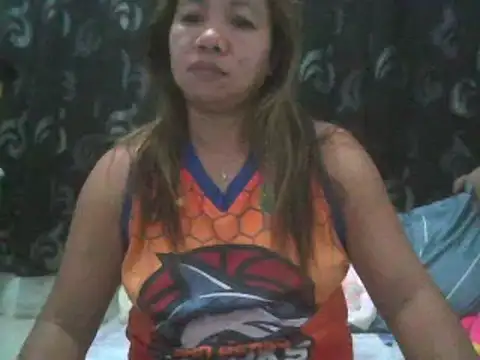 Snapshot of xiarrah12 chatting on 11-20-25, 07:35 xiarrah12 online show from 11-20-25, 07:35