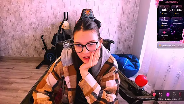 MollyLollipop online show from 02-21-25, 05:35