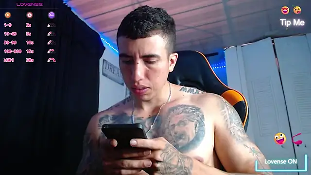 Adam Hudsond online show from 04-17-26, 01:47