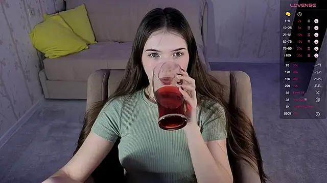 Snapshot of Eva_Davie chatting on 11-29-25, 02:20 Eva Davie online show from 11-29-25, 02:20