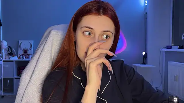 Uniarten online show from 02-11-25, 08:20