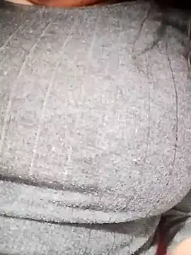 Snapshot of BigBustyRuhi chatting on 01-21-25, 04:54 BigBustyRuhi online show from 01-21-25, 04:54