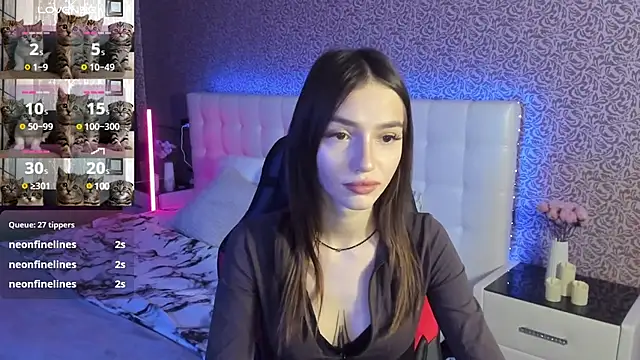 Snapshot of SophieCatty chatting on 02-05-25, 09:36 SophieCatty online show from 02-05-25, 09:36