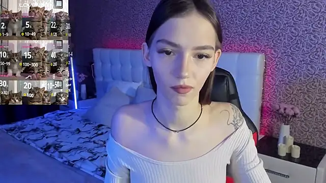 SophieCatty online show from 02-06-25, 07:02