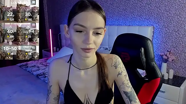 Snapshot of SophieCatty chatting on 02-20-25, 06:17 SophieCatty online show from 02-20-25, 06:17