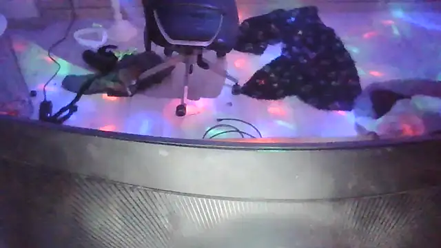 Snapshot of slankecrosdresser chatting on 03-02-26, 05:08 slankecrosdresser online show from 03-02-26, 05:08