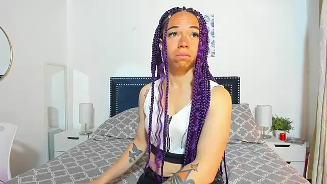 ZulyMichels online show from 04-13-26, 12:32