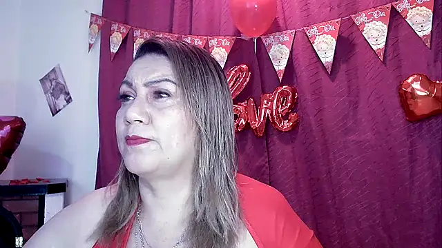 Snapshot of yayita_mature chatting on 02-13-25, 12:00 yayita mature online show from 02-13-25, 12:00