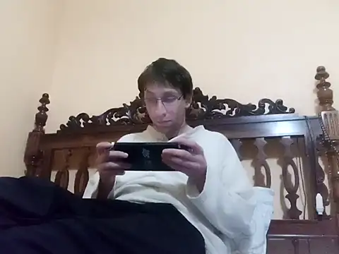 White rabbit  online show from 01-10-25, 09:31