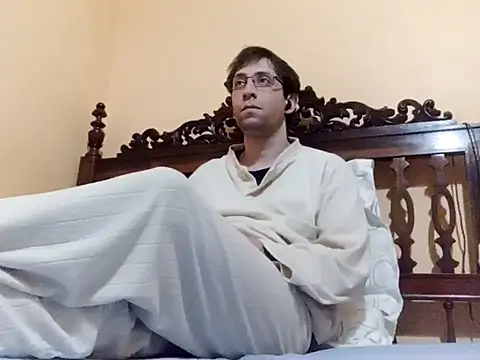 White rabbit  online show from 01-11-25, 12:33