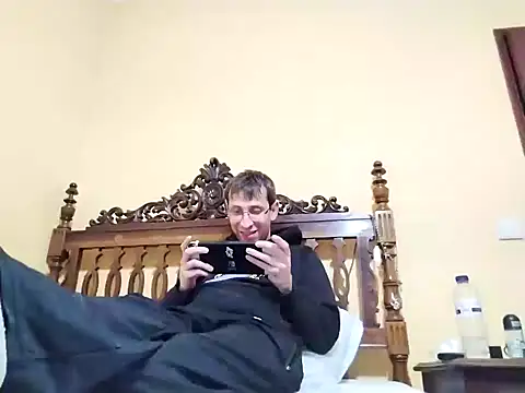 White rabbit  online show from 01-24-25, 08:43